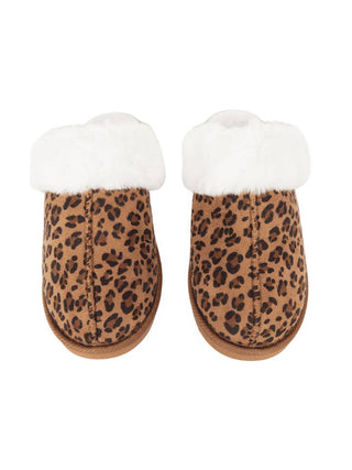 Leopard Print Faux Fur Slippers are super cozy and comfy