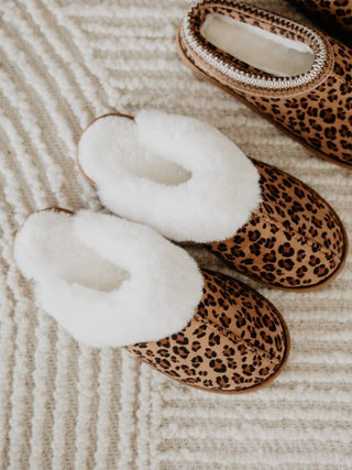Leopard Print Faux Fur Slippers